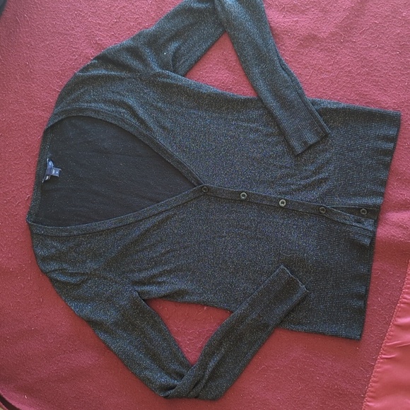 GAP Black Button Cardigan Long Sleeve V-Neck Metallic Sweater M - Picture 2 of 5